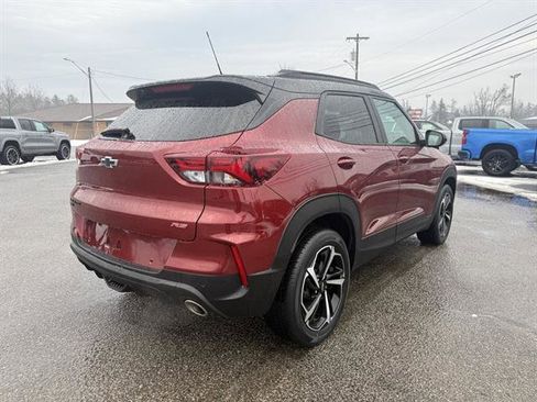 Used 2023 Chevrolet TrailBlazer RS w/ Sun and Liftgate Package image 6