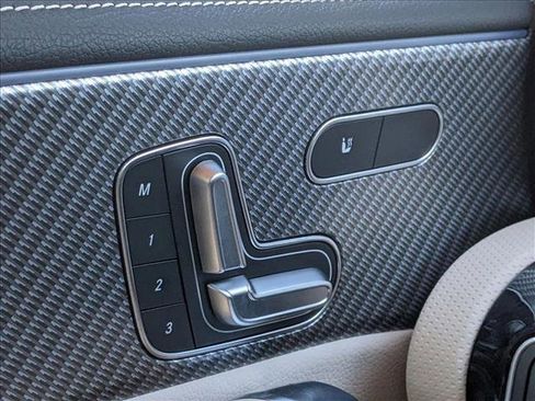 Certified 2025 Mercedes-Benz CLA 250 4MATIC image 17