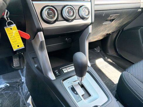 Used 2018 Subaru Forester 2.5i Premium AWD/4WD image 18
