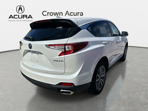 Used 2023 Acura RDX w/ Technology Package FWD image 5