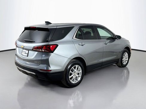 Used 2024 Chevrolet Equinox LT AWD/4WD image 12