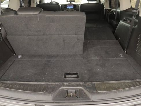 Used 2016 INFINITI QX80 4WD w/ Driver's Assistance Package image 33