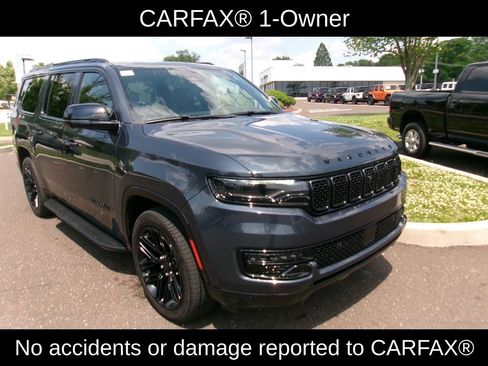 Certified 2024 Jeep Wagoneer L Series II w/ Convenience Group I AWD/4WD image 2