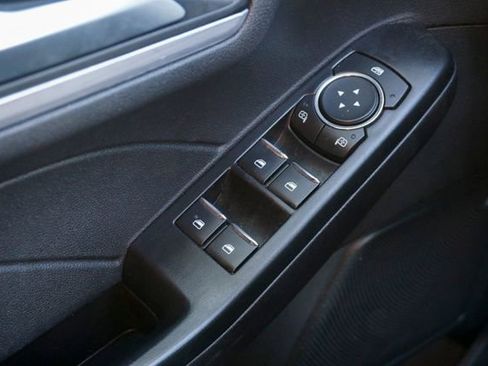 Used 2025 Ford Escape Platinum image 27