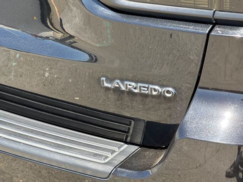 Used 2020 Jeep Grand Cherokee Laredo w/ Laredo X Package RWD image 28