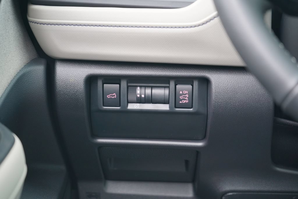 New 2026 Subaru Forester Premium AWD/4WD image 18