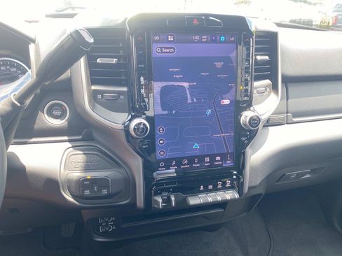 Used 2026 RAM 2500 Big Horn AWD/4WD image 30