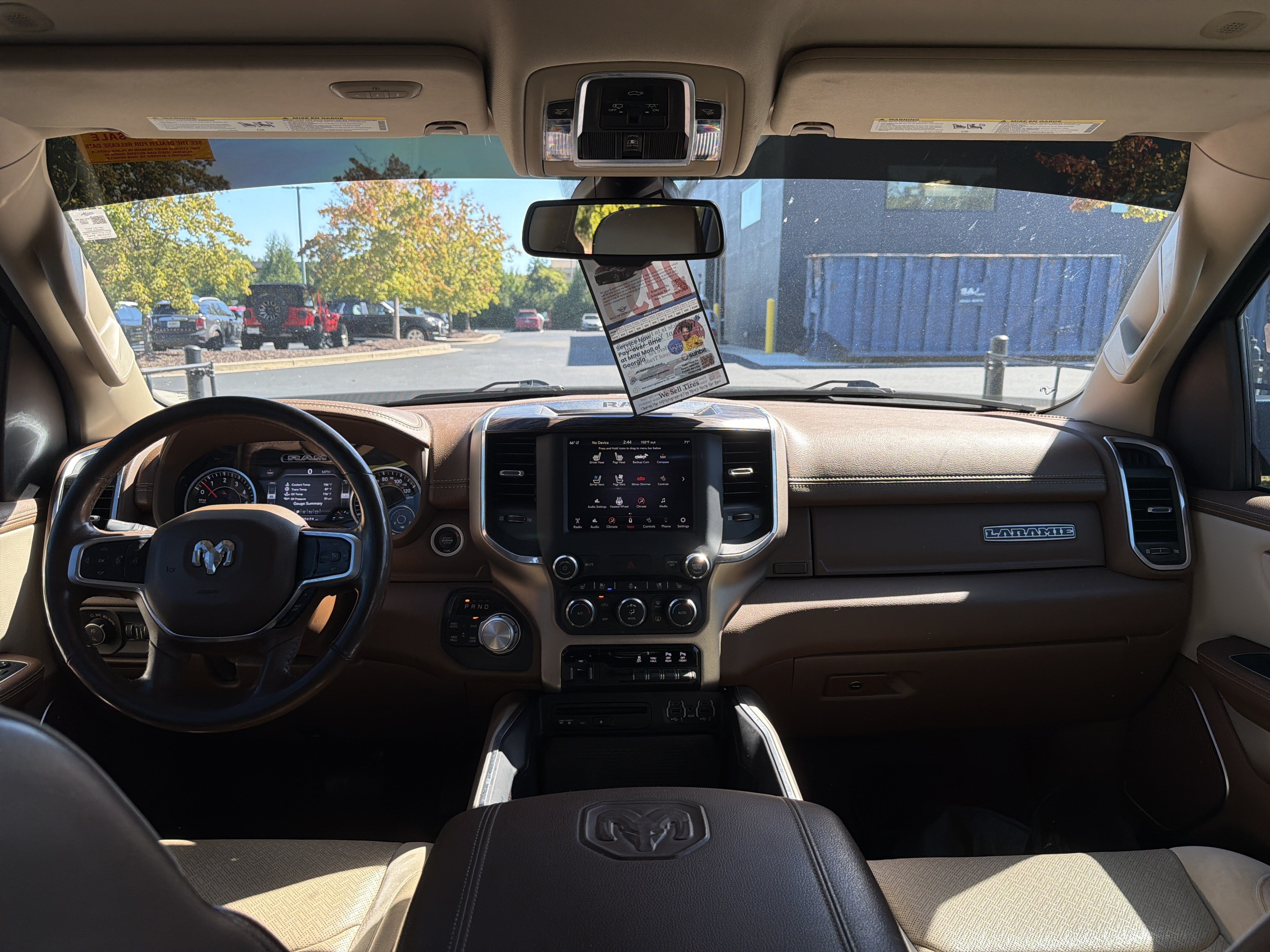 Used 2019 RAM 1500 Laramie AWD/4WD image 16