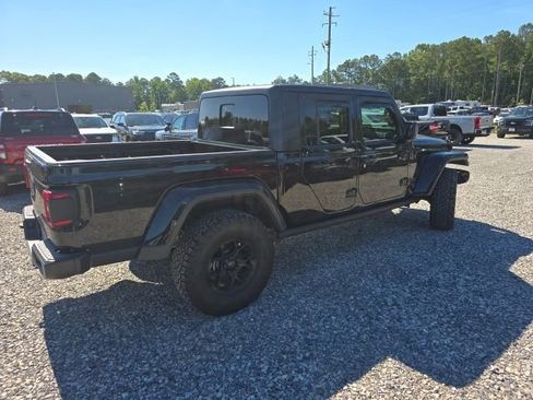 Used 2024 Jeep Gladiator Mojave AWD/4WD image 4