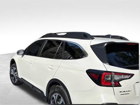 Used 2020 Subaru Outback Limited AWD/4WD image 3