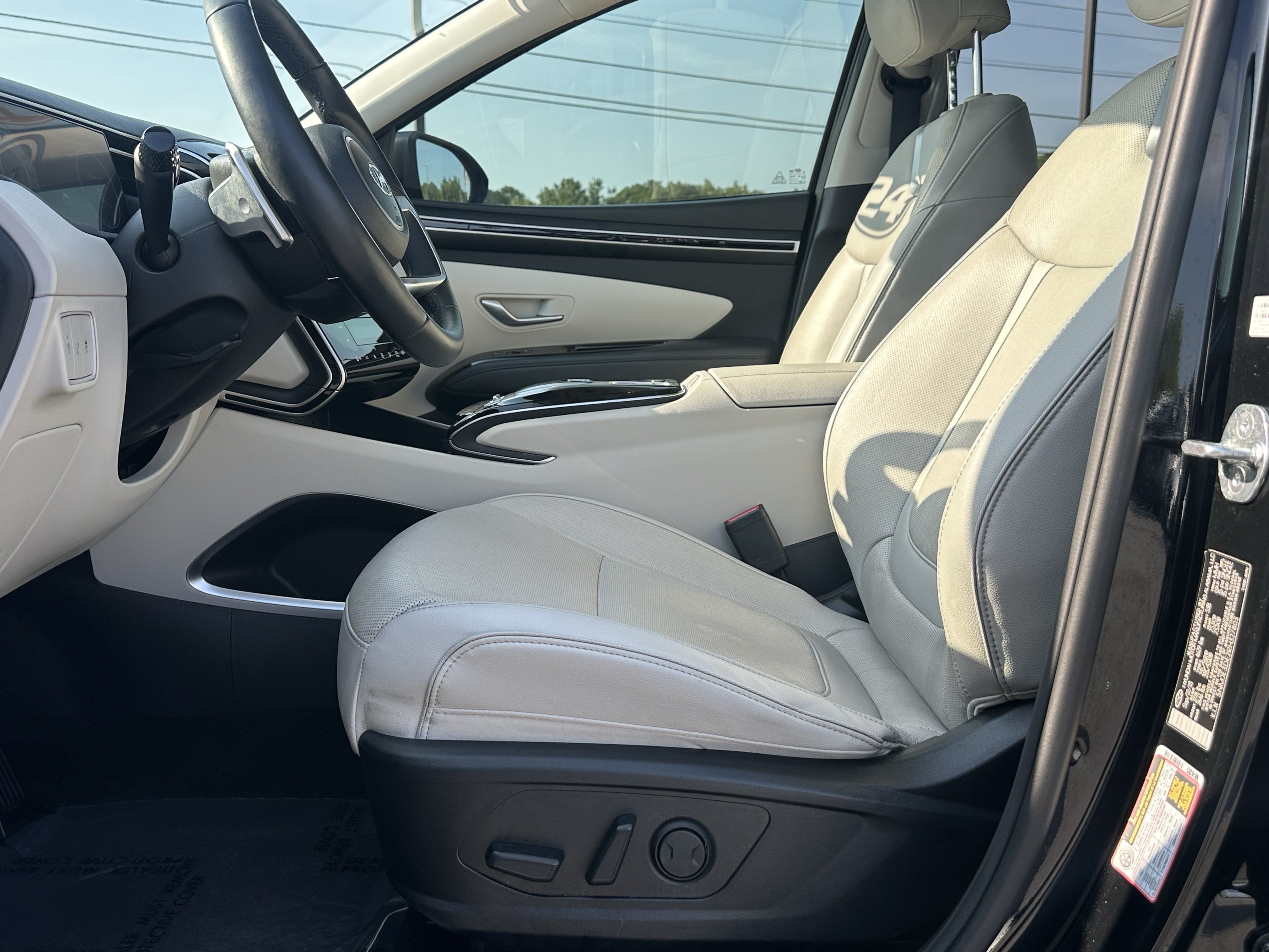 Used 2024 Hyundai Tucson Limited FWD image 9