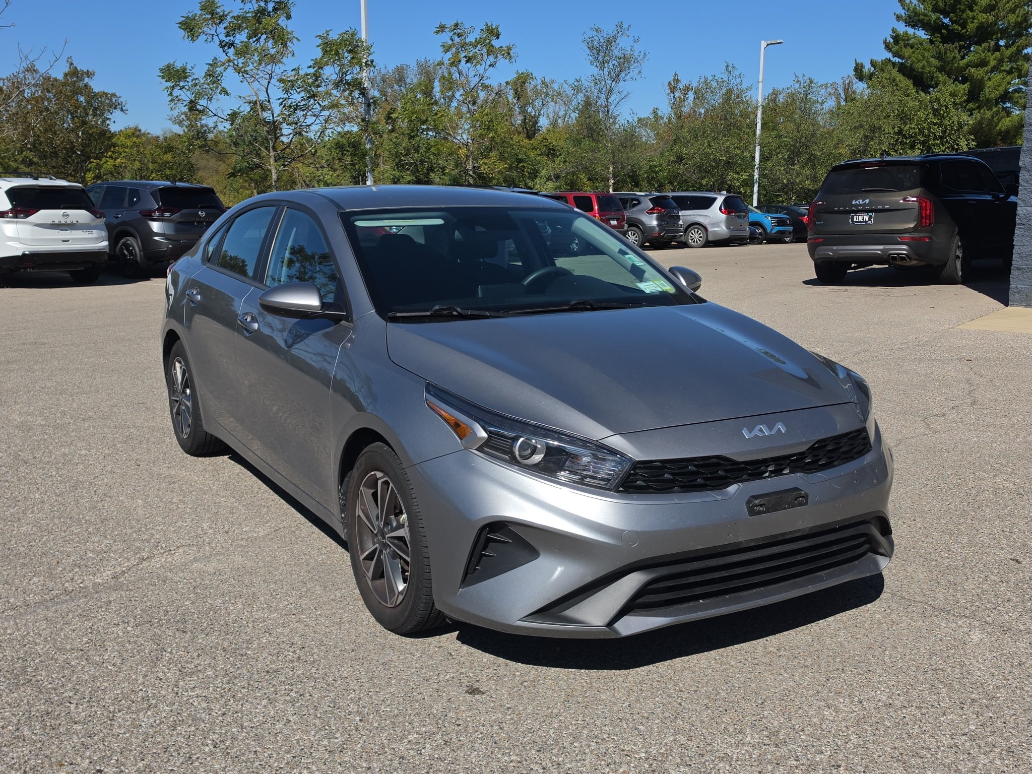 Used 2023 Kia Forte LXS FWD image 1