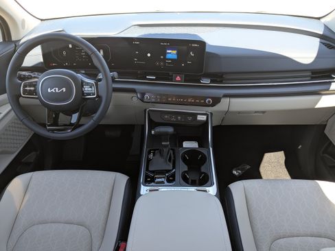 New 2026 Kia Carnival SX FWD image 21