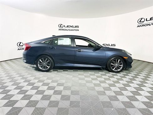 Used 2019 Honda Civic EX image 11