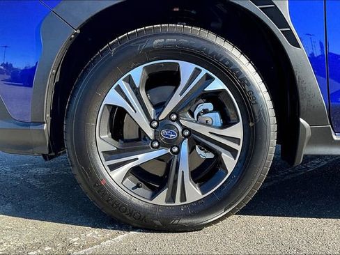 New 2025 Subaru Crosstrek 2.0i Premium image 13