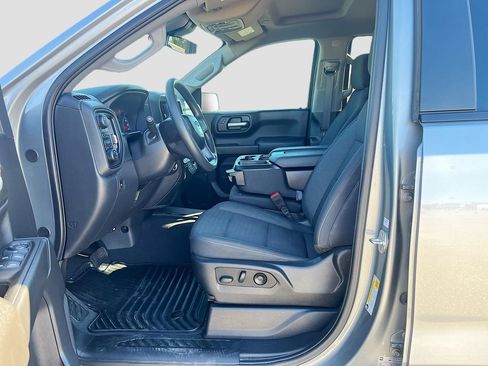 Used 2025 Chevrolet Silverado 1500 Custom Trail Boss AWD/4WD image 20