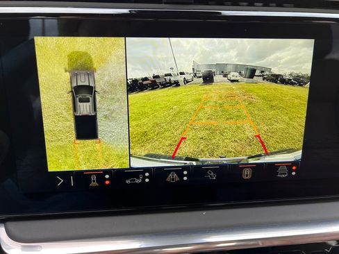 Used 2025 GMC Sierra 2500 Denali Ultimate image 29