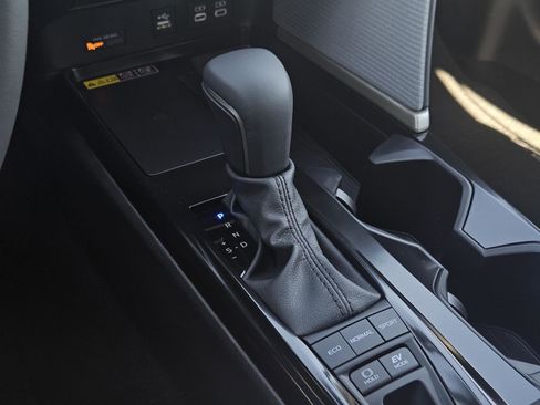 New 2026 Toyota Camry SE image 21