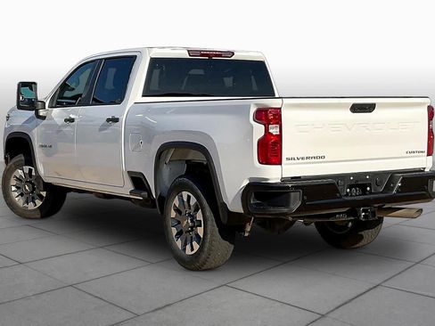 Used 2025 Chevrolet Silverado 2500 Custom w/ Custom Value Package AWD/4WD image 11