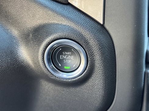 New 2026 GMC Sierra 2500 Pro w/ Convenience Package image 18