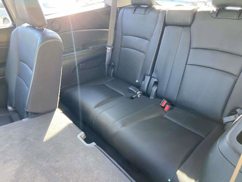 Used 2021 Honda Pilot Special Edition image 10