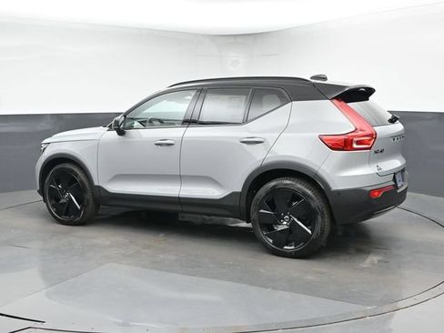 New 2026 Volvo XC40 B5 Ultra w/ Protection Package Premier AWD/4WD image 7