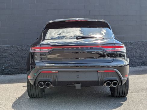 New 2025 Porsche Macan image 10