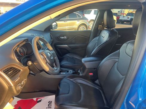 Used 2022 Jeep Cherokee Latitude Lux w/ Sun & Sound Group image 10