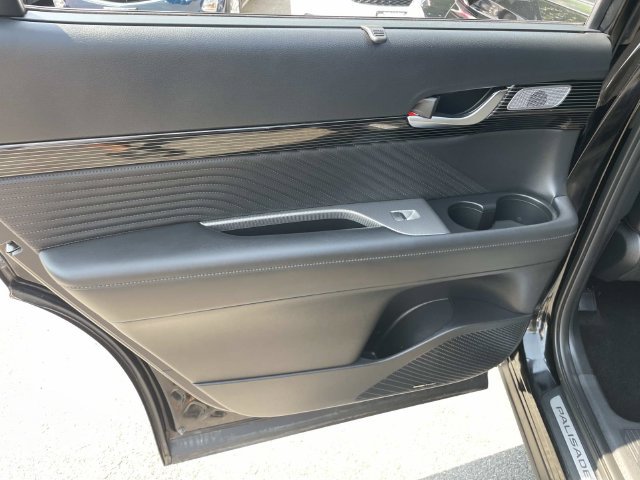 Used 2023 Hyundai Palisade Calligraphy AWD/4WD image 17