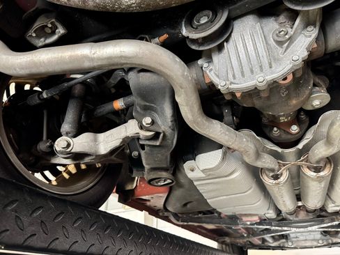 Used 2003 Ford Thunderbird image 83