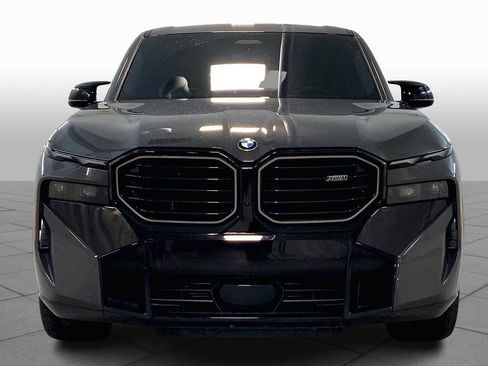Used 2025 BMW XM image 3