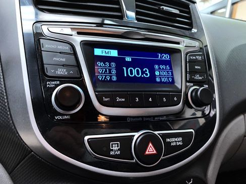 Used 2016 Hyundai Accent SE w/ Option Group 03 image 12