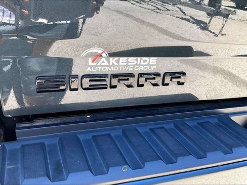Used 2017 GMC Sierra 1500 4x4 Double Cab w/ Elevation Edition image 22