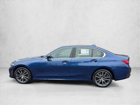 Used 2022 BMW 330i xDrive Sedan w/ Driving Assistance Package AWD/4WD image 8