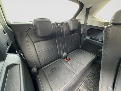 Used 2021 Volkswagen Tiguan SE w/ Panoramic Sunroof Package AWD/4WD image 20