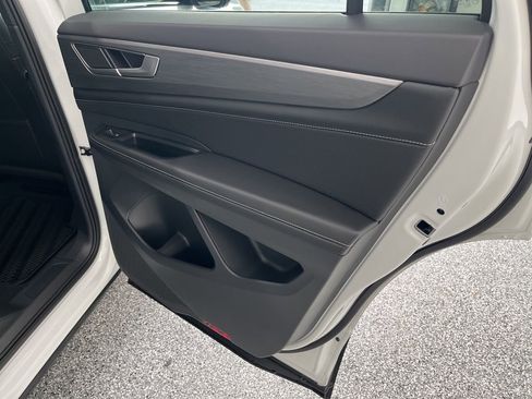 New 2026 Volkswagen Atlas Cross Sport SE AWD/4WD image 28