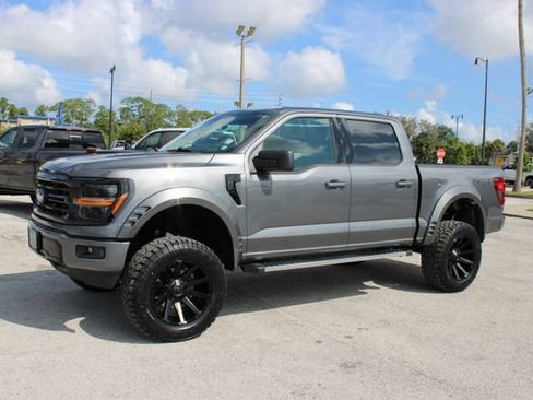 Used 2025 Ford F150 XLT w/ Equipment Group 301A Standard AWD/4WD image 5