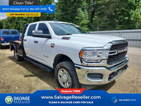 Used 2022 RAM 2500 Tradesman w/ Chrome Appearance Group AWD/4WD image 5