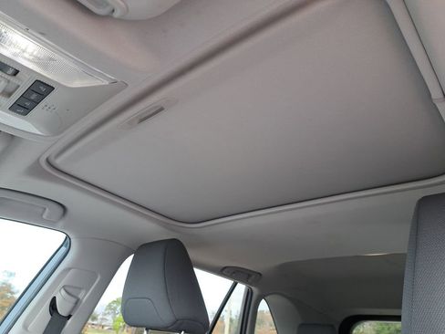 Certified 2022 Toyota RAV4 XLE image 18