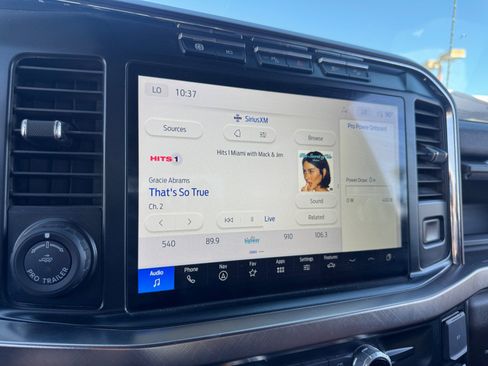 Used 2023 Ford F350 King Ranch image 12