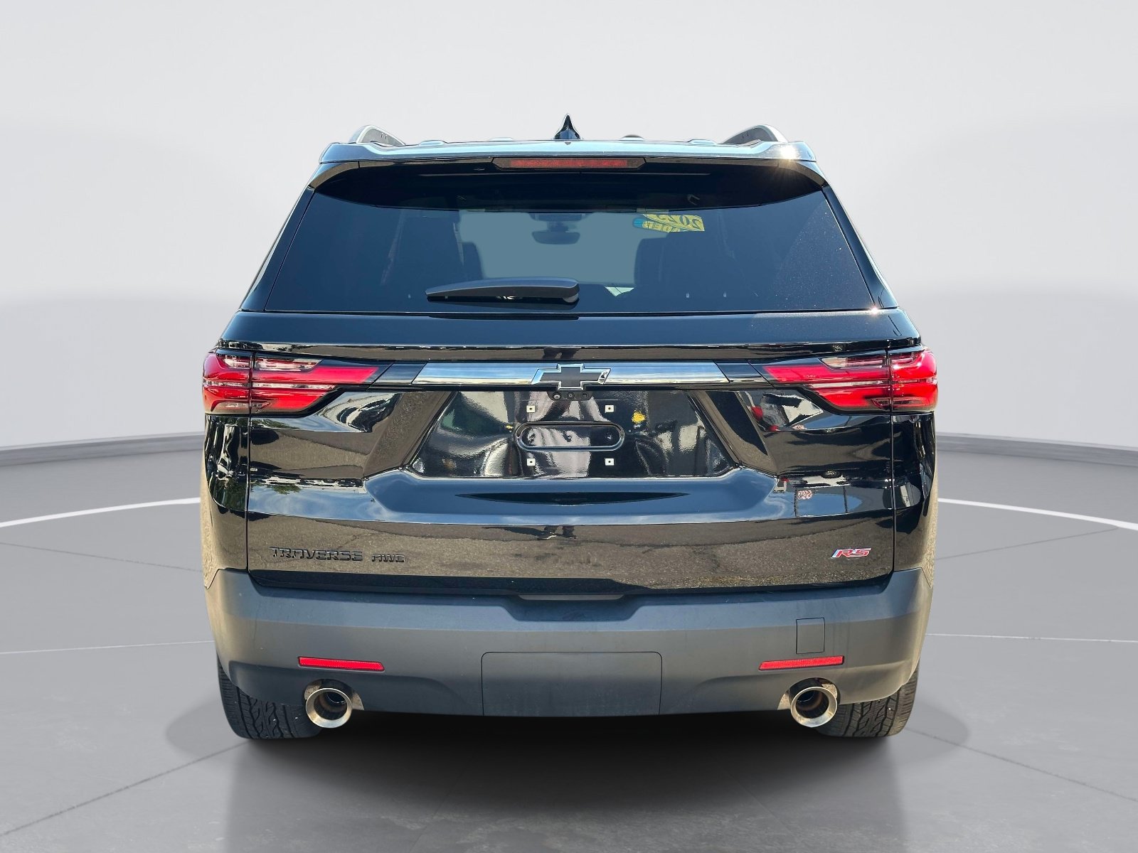 Used 2023 Chevrolet Traverse RS AWD/4WD image 6