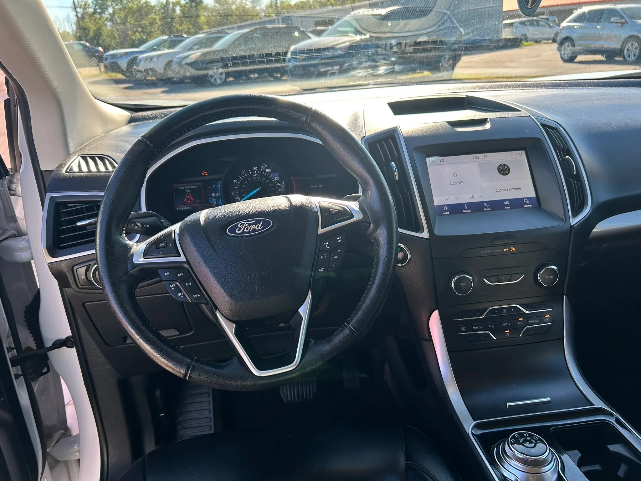 Used 2020 Ford Edge SEL FWD image 22