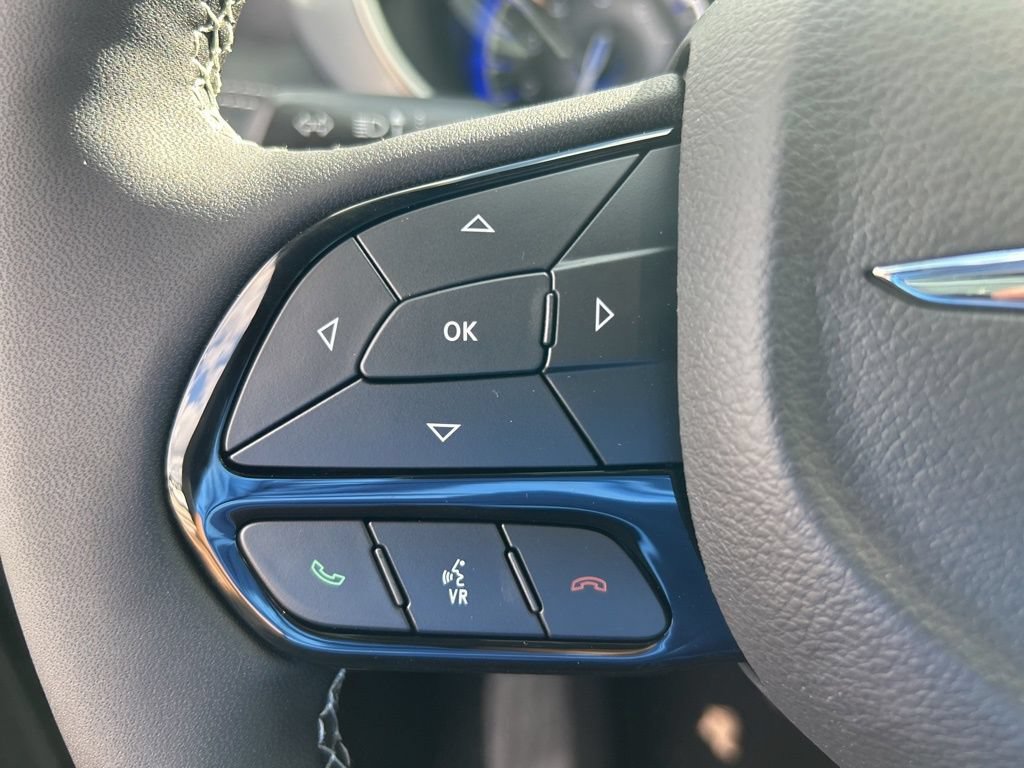 New 2026 Chrysler Pacifica Limited w/ S Appearance Package FWD image 48