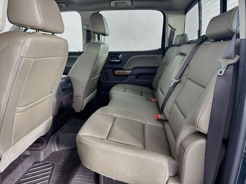 Used 2018 GMC Sierra 1500 SLT w/ Enhanced Driver Alert Package RWD image 35
