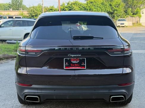 Used 2019 Porsche Cayenne AWD/4WD image 6