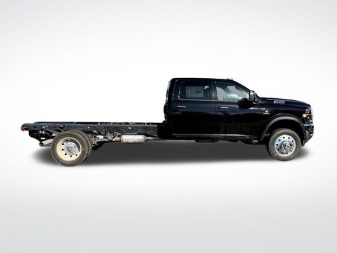 New 2026 RAM 5500 Tradesman w/ Chrome Appearance Group image 8