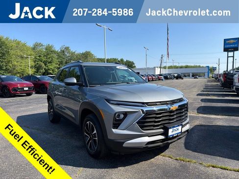 Used 2025 Chevrolet TrailBlazer LT w/ Convenience Package AWD/4WD image 1