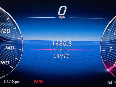 Used 2024 Mercedes-Benz GLB 250 image 7