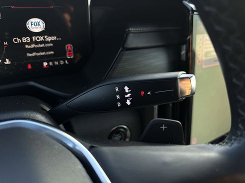 Certified 2025 GMC Acadia Elevation image 16