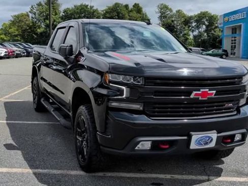 Used 2021 Chevrolet Silverado 1500 LT Trail Boss AWD/4WD image 3